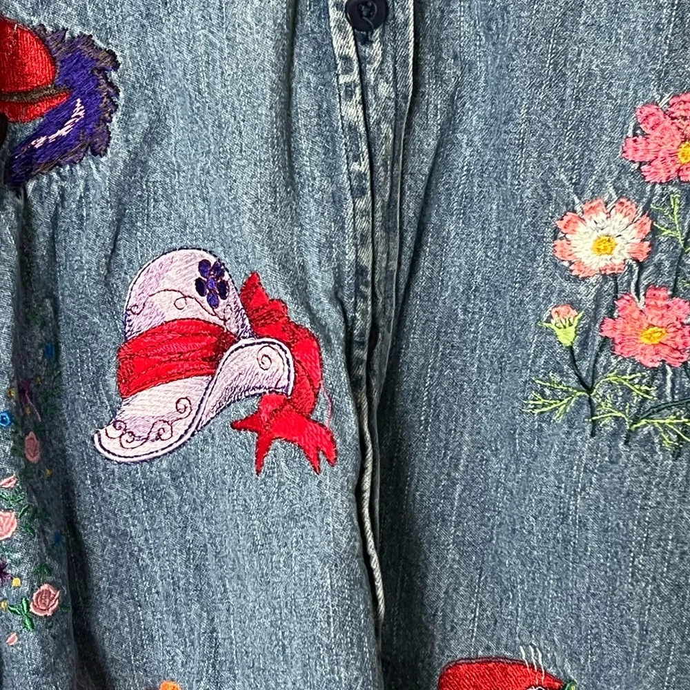 Edward Woman | Vintage embroidered button down denim shirt size extra la…